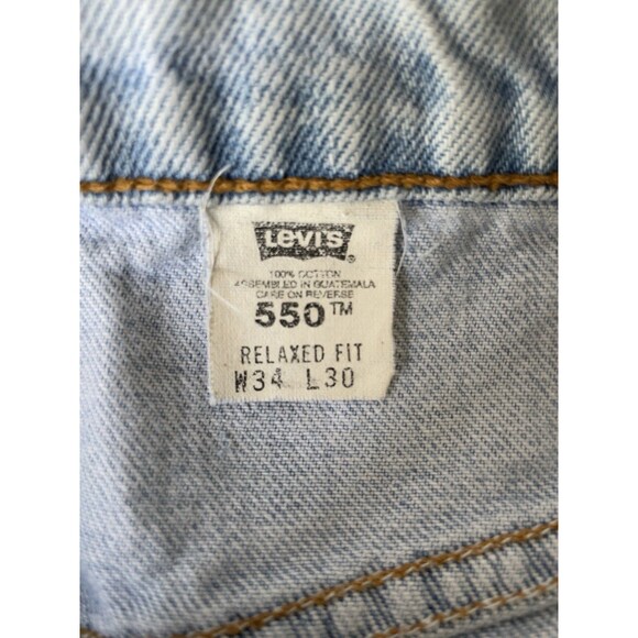 Vintage Levi’s 550 Relaxed Fit Men’s 34x30 Denim Jeans - Picture 5 of 10